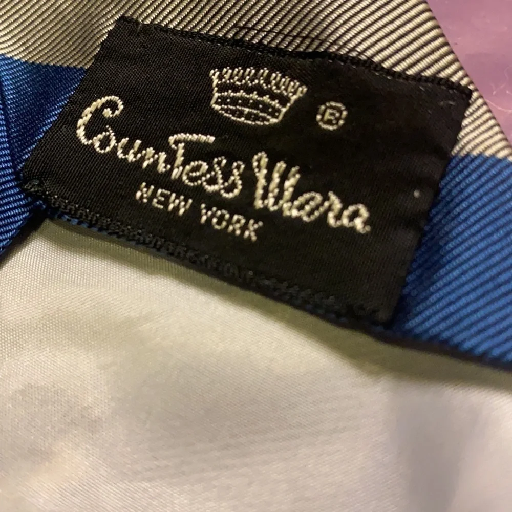 COUNTESS Wara New York Tie Career Academia Back To School